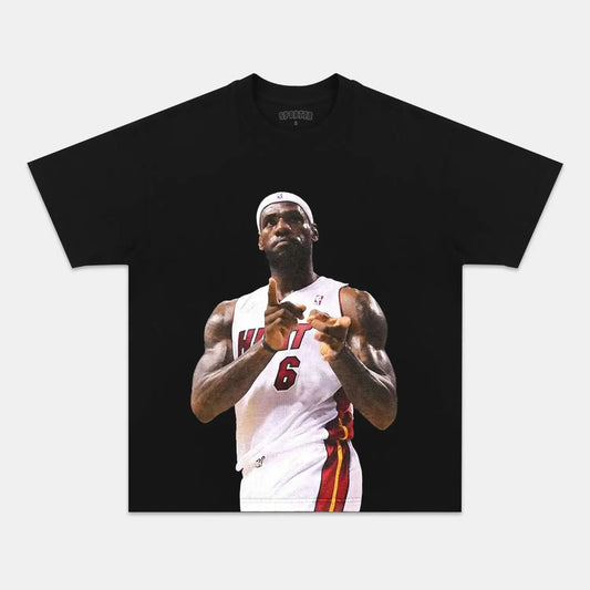 LEBRON JAMES VINTAGE 10.11 TEE