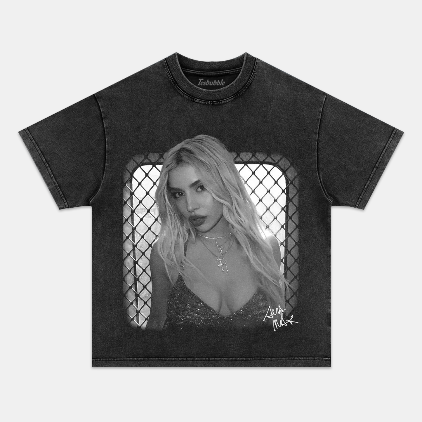 AVA MAX TEE Style001
