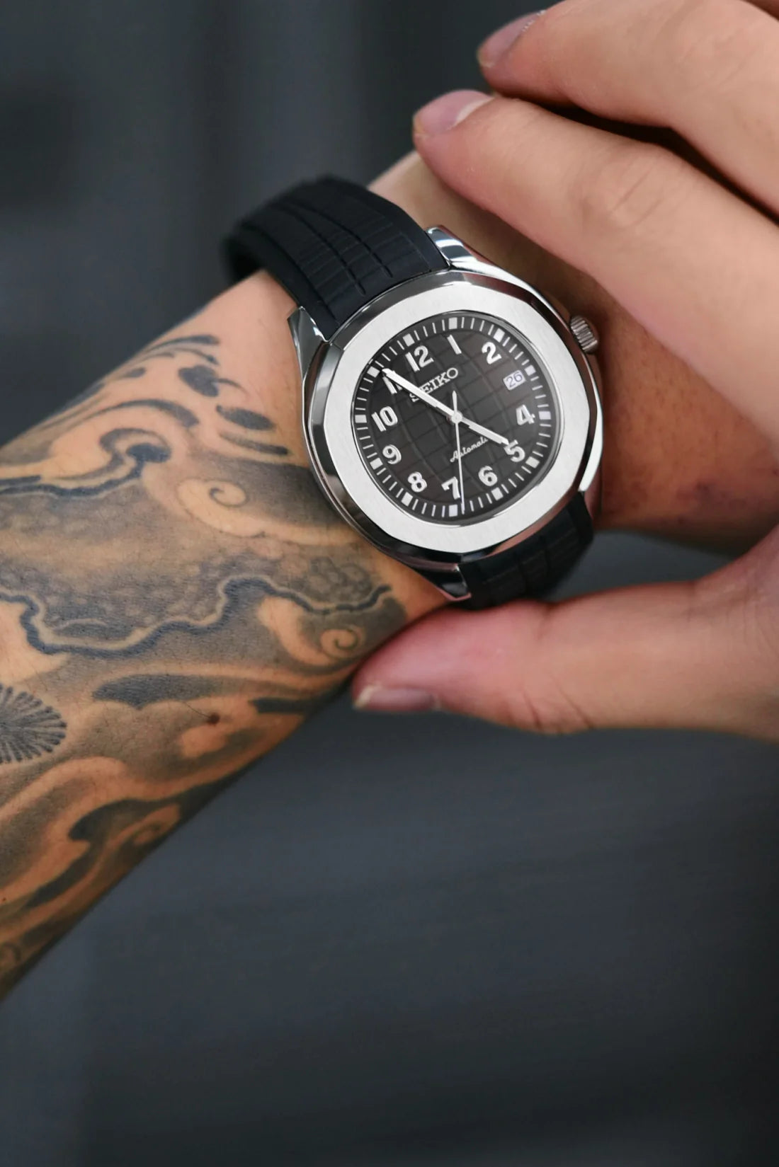 Mod Aquanaut Silver Black