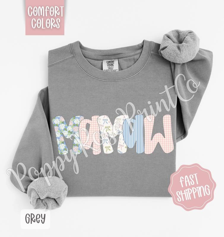 Floral Mamaw Comfort Colors Sweatshirt, Cute Spring Grandma Sweater, Coquette Flower Crewneck, Gift for Her