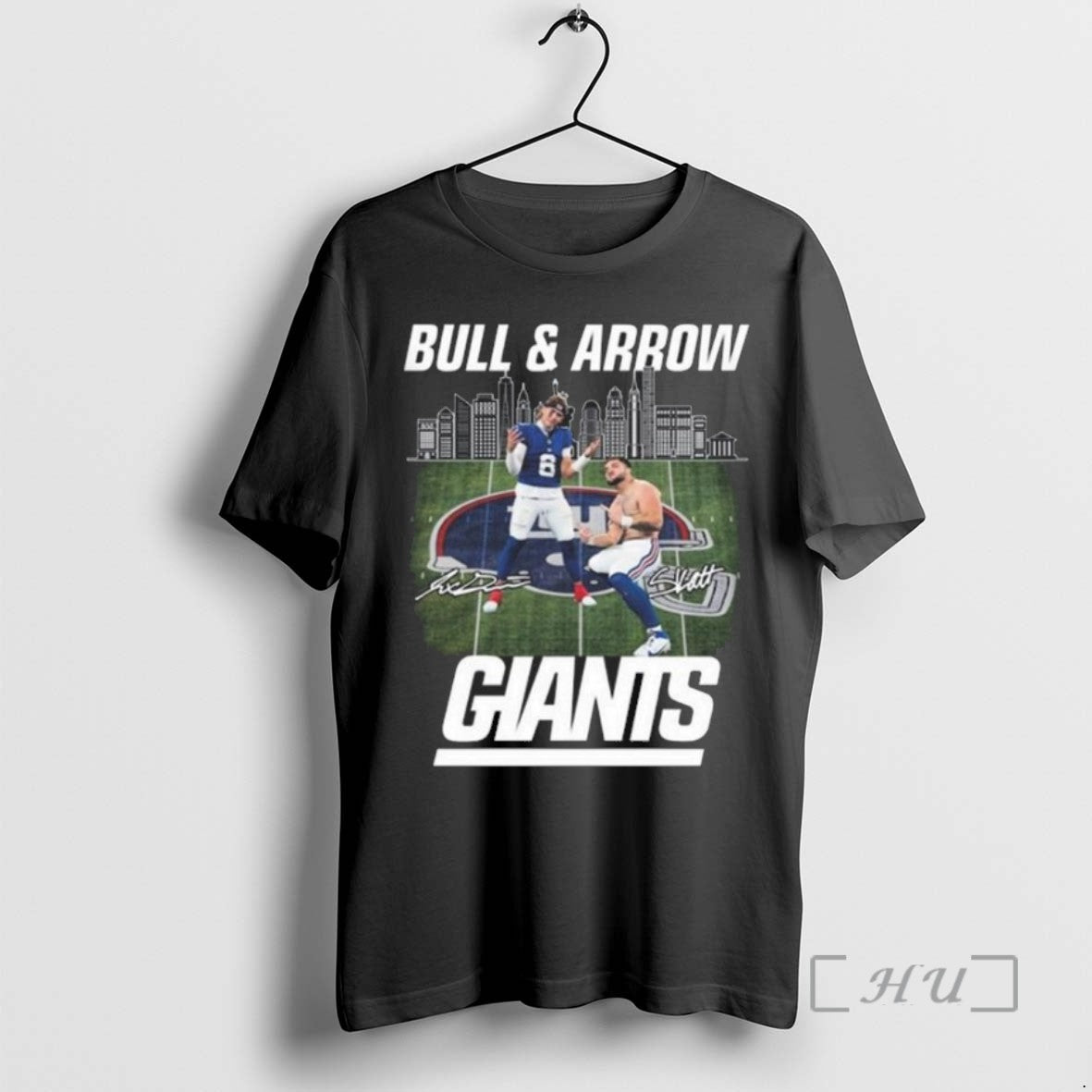 Limited Edition Bull Arrow New York Giants Signatures Skyline 2025 - clothing by TeeHivey.com