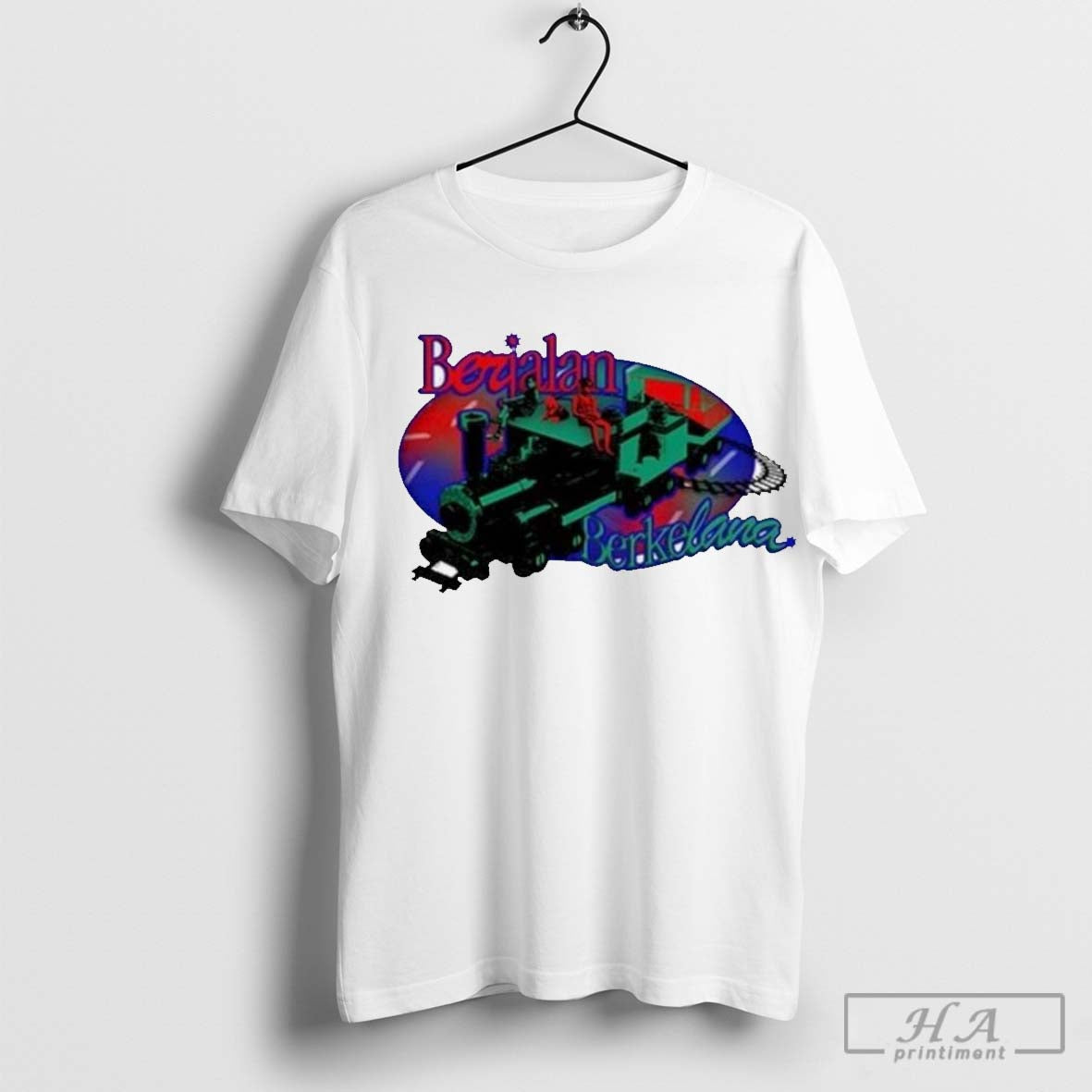 Official Berjalan Berkelana - clothing by TeeHivey.com