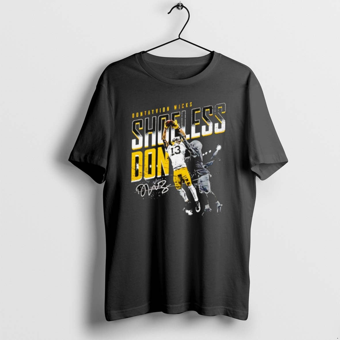 Official Dontayvion Wicks Green Bay Shoeless Catch Signature Retro - clothing by TeeHivey.com
