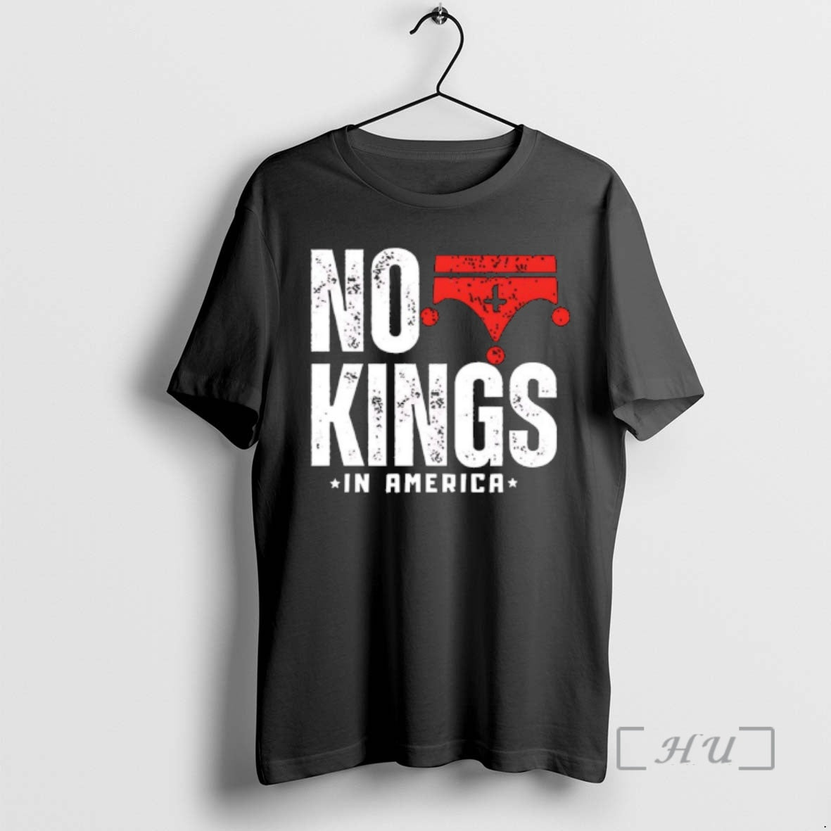 Officials No Kings In America