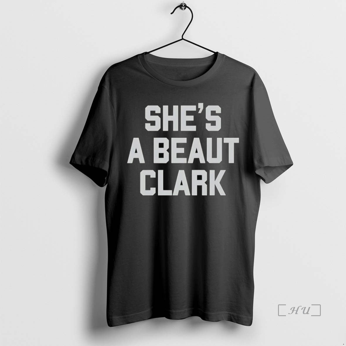 Trending National Lampoons Christmas Vacation Shes A Beaut Clark - clothing by TeeHivey.com
