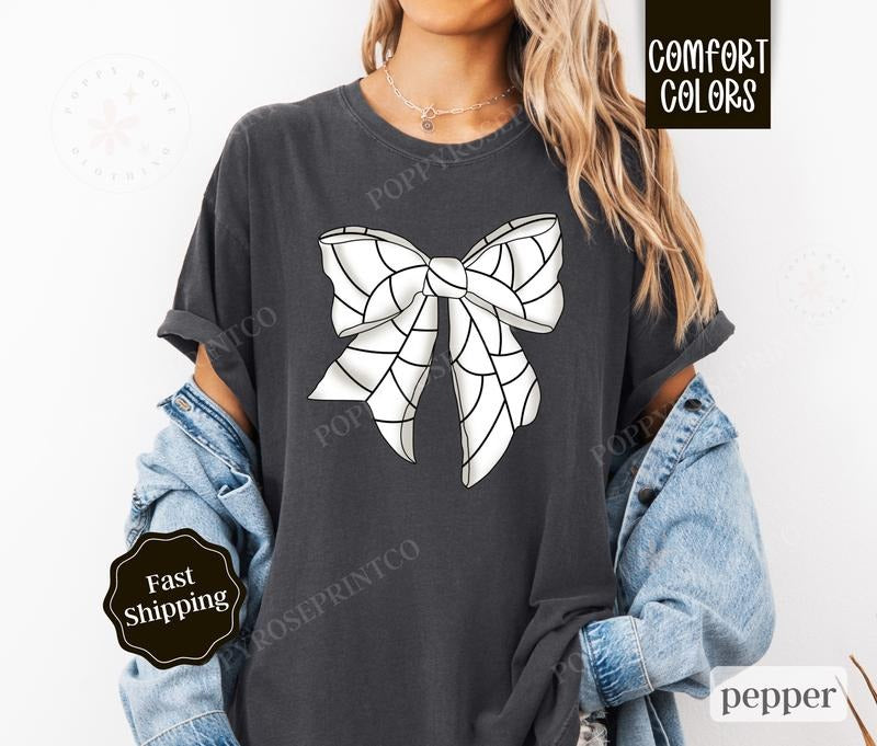 Volleyball Bow Shirt Comfort Colors, Volleyball Mom Tee, Womenswear Oversized Crewneckstyle{n002}2