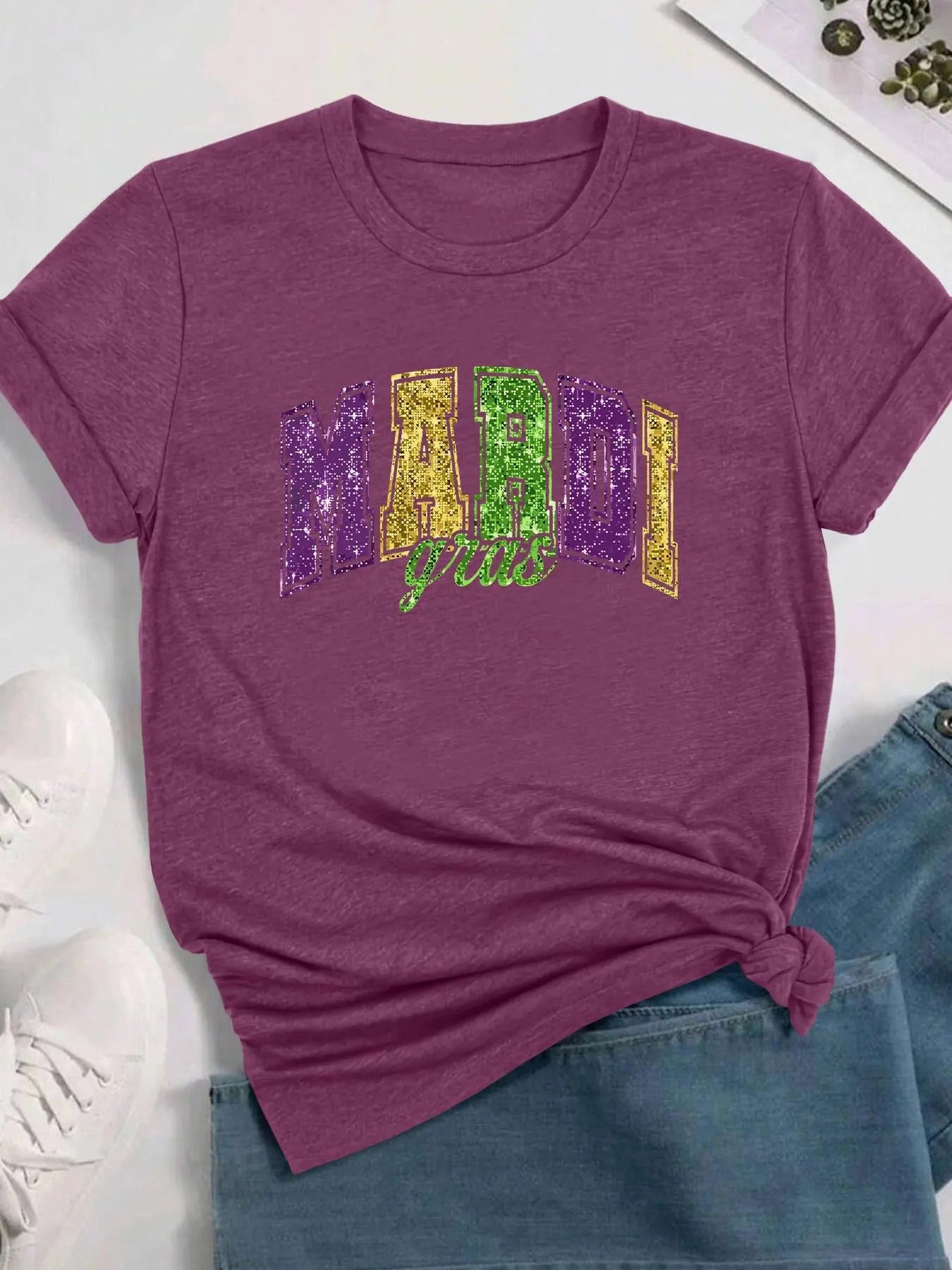 Women's Letter Print Round Neck Tee, Short Sleeve Crew Neck T-Shirt for Daily Wear, Ladies Clothes for All Seasons