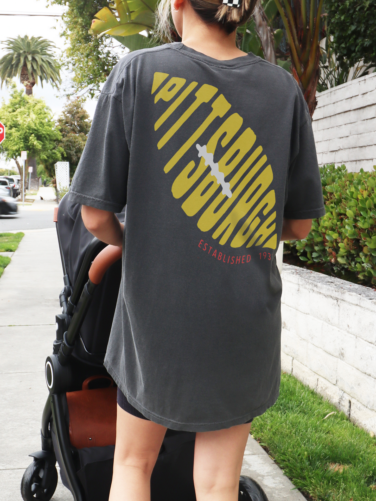 Vintage Pittsburgh Football Club Graphic Tee Shirt