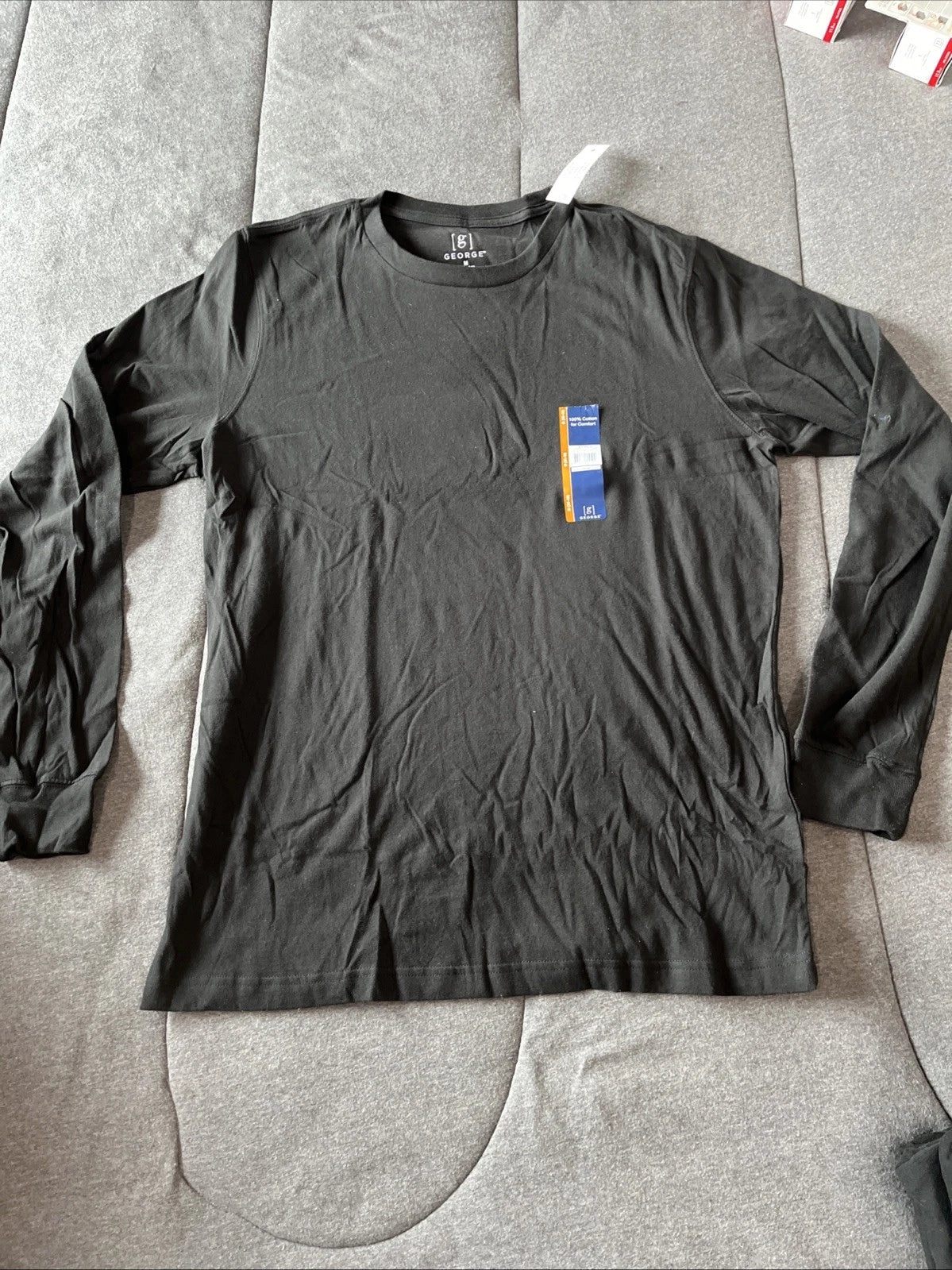 BRAND NEW " GEORGE " MEN'S SOLID BLACK COTTON LONG SLEEVE T-SHIRT." M
