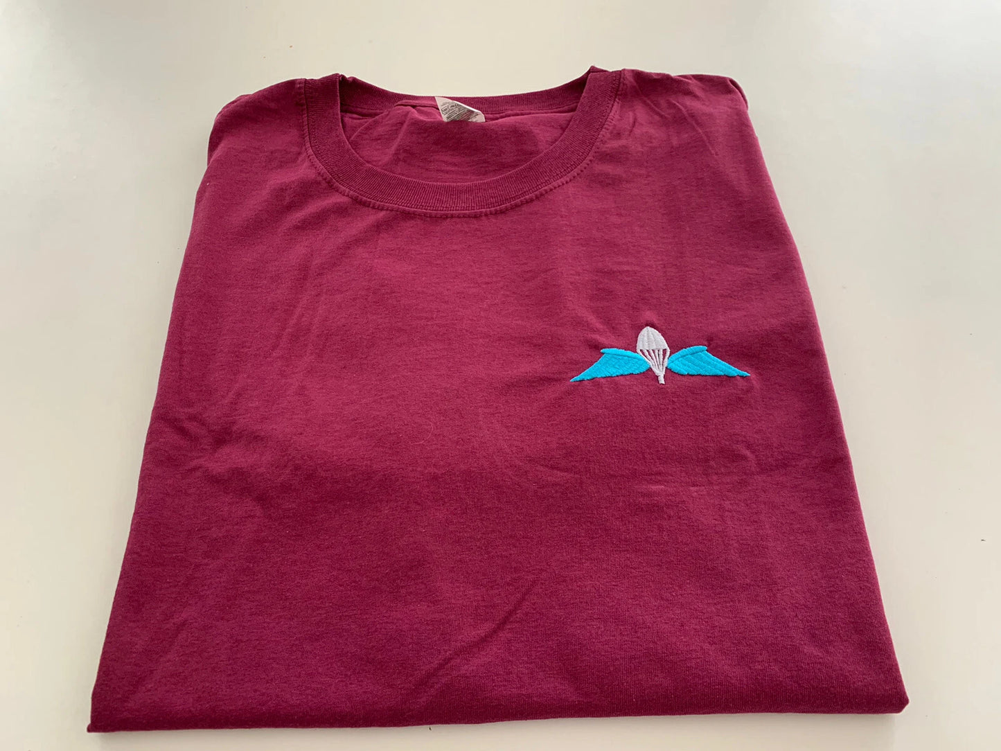 Parachute Regiment Para Wing Badge embroidered on a Burgundy t-shirt sizes m-3xl