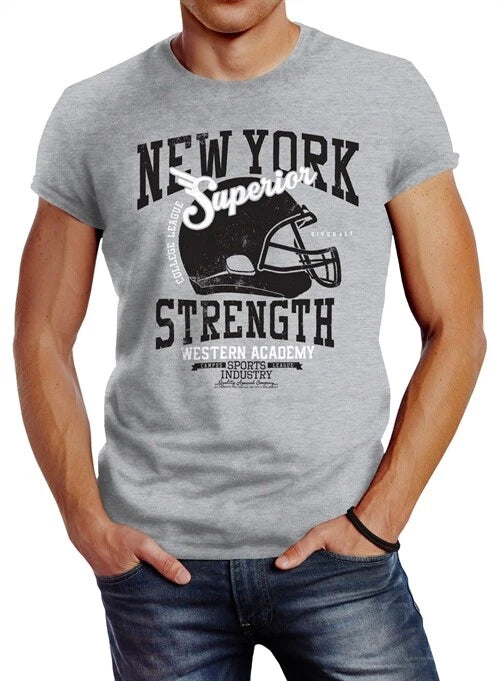 Men's T-Shirt - New York Superior Football Helmet - Slim Fit Neverless®