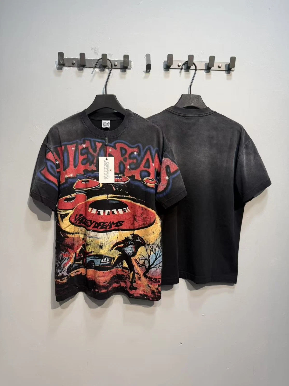 VALLEY DREAMS Vintage Print Casual Washed Distressed Short Sleeve T-Shirt