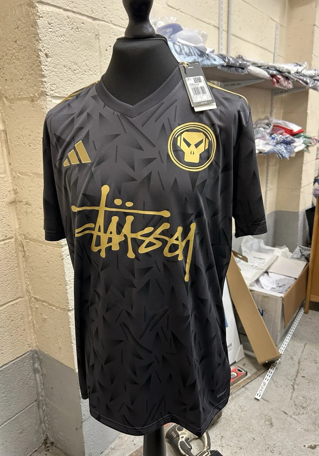 Metalheadz Goldie Football Shirt Adidas custom Size Medium