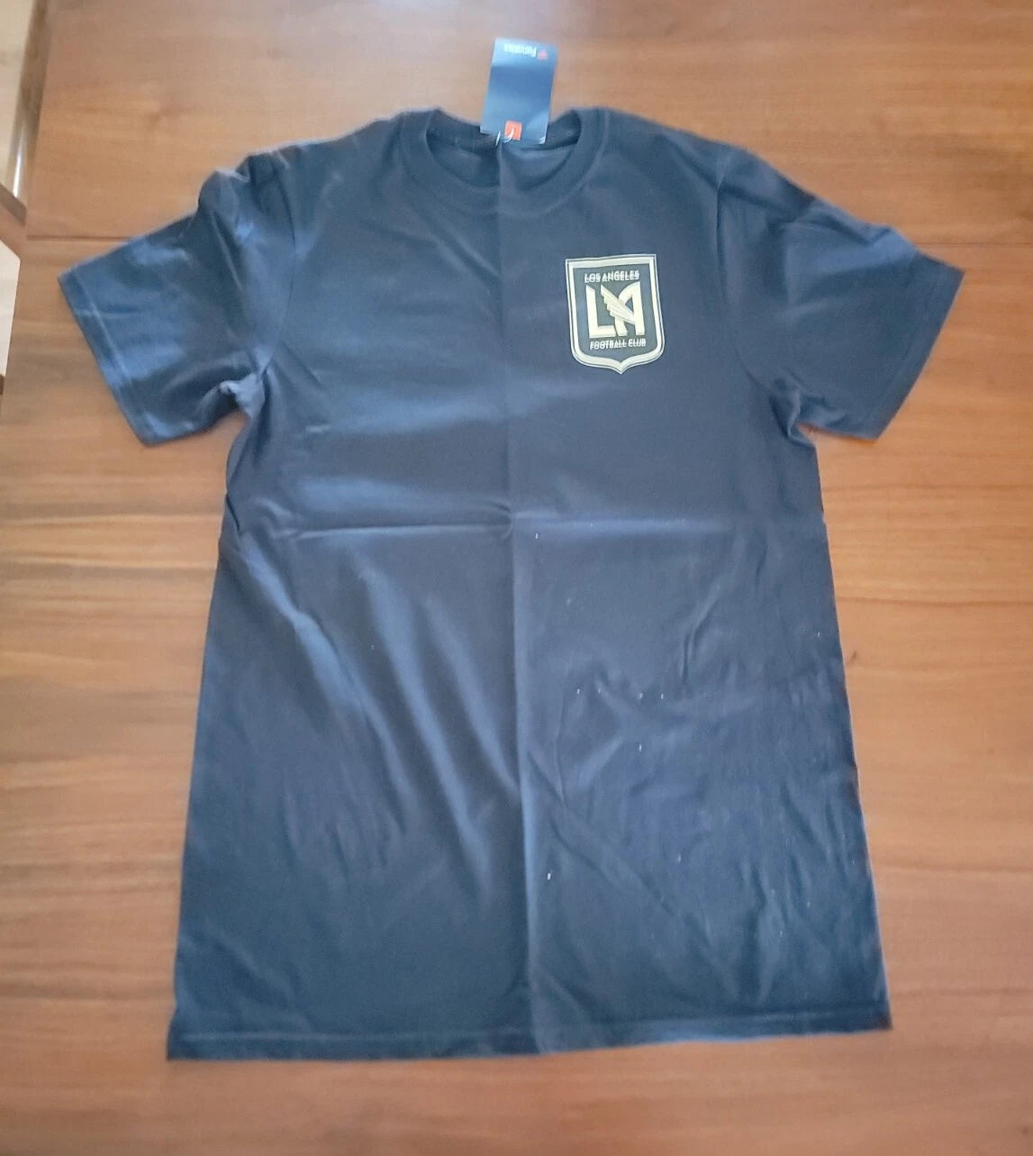 LAFC T Shirt LA Soccer T Shirt Sports Crest Fan Fanatics Mens Small NWT