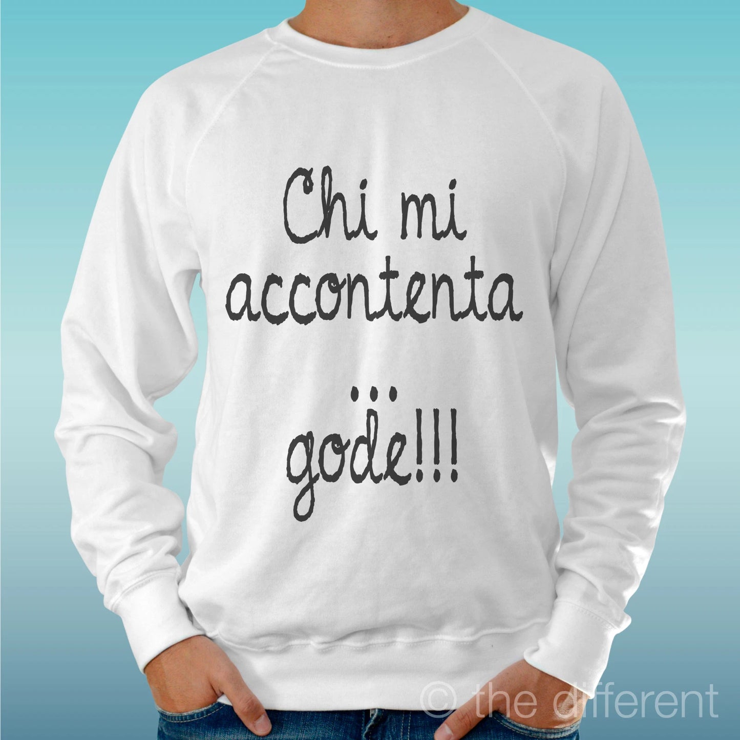Felpa Man Light Sweater White " Who Me Accontenta Gode " Road To Happiness