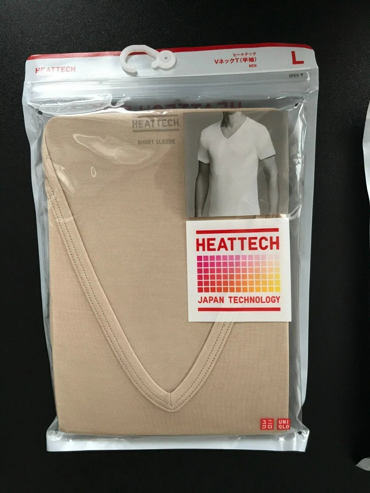 UNIQLO Japan MEN Heattech V Neck Short Sleeve T-shirt