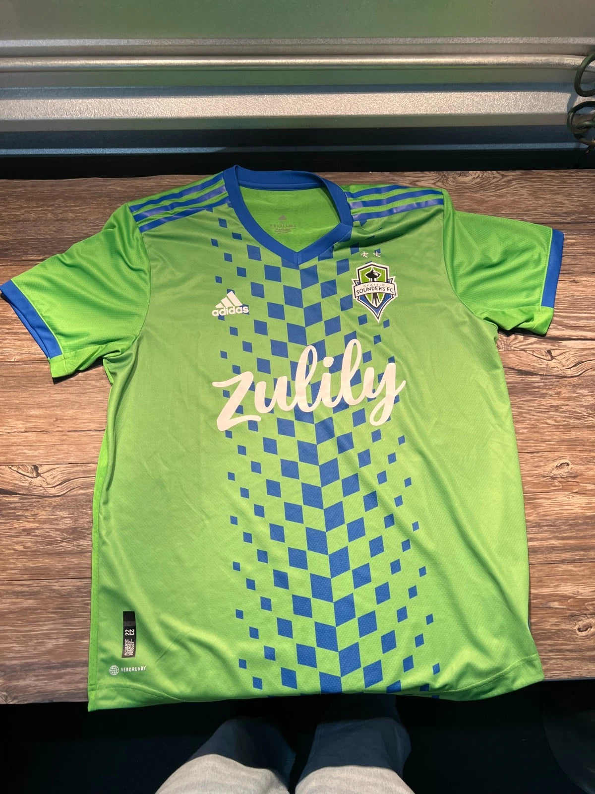 Adidas Soccer Jersey Mens X-Large Green Polyester Seattle Sounders MLS Aeroready