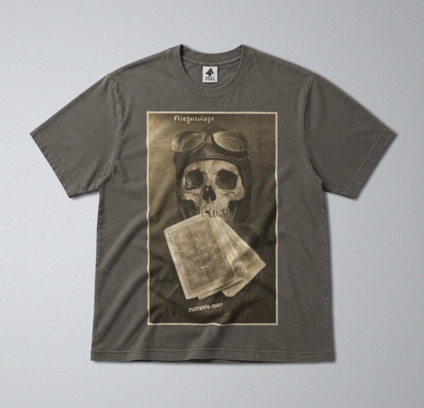 100% Cotton Tee - Regular Fit - Unisex - WW1 Memento Mori Print - Macabre Skull