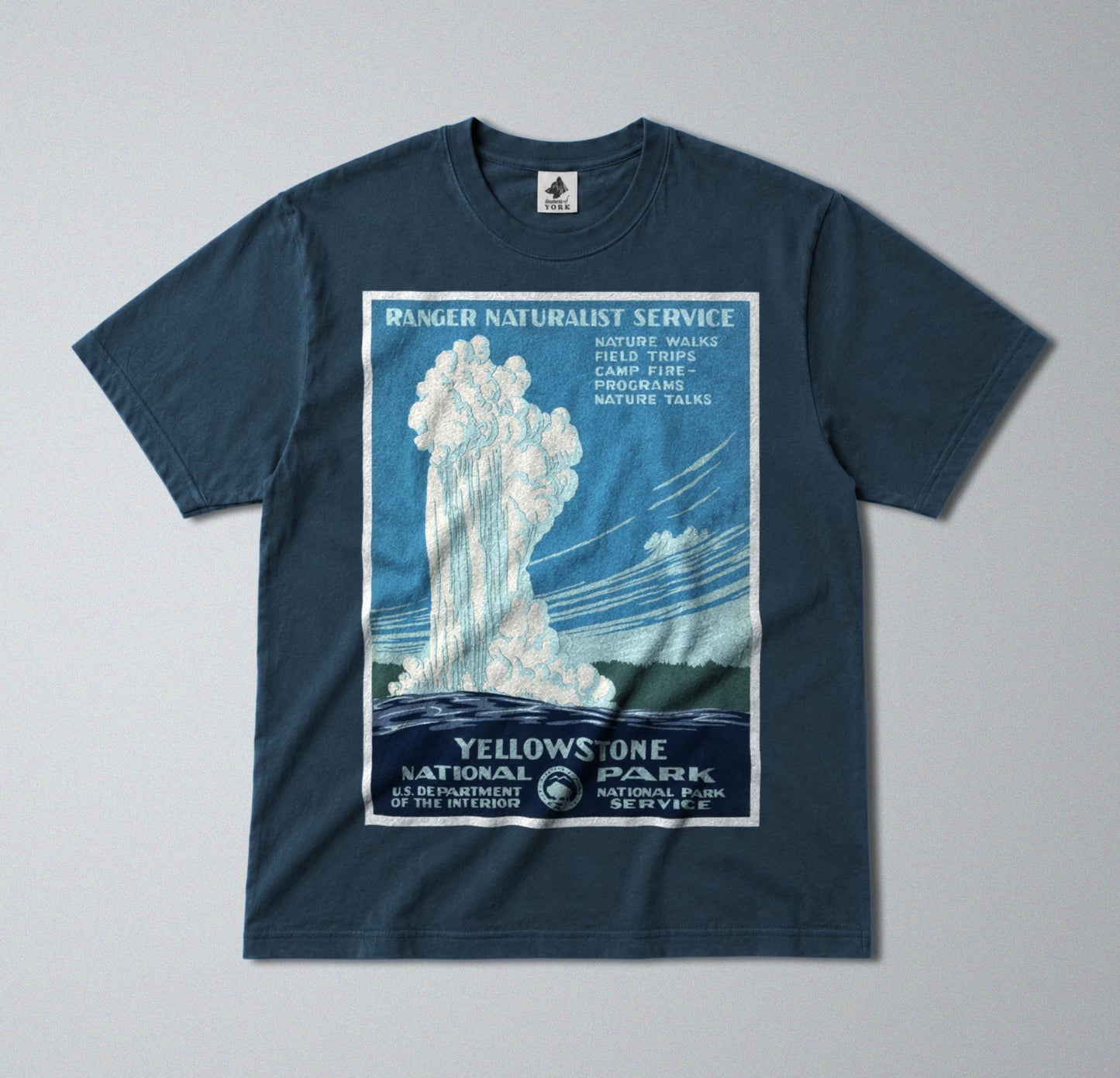 100% Cotton Tee - Regular Fit - Unisex - Yellowstone National Park Print