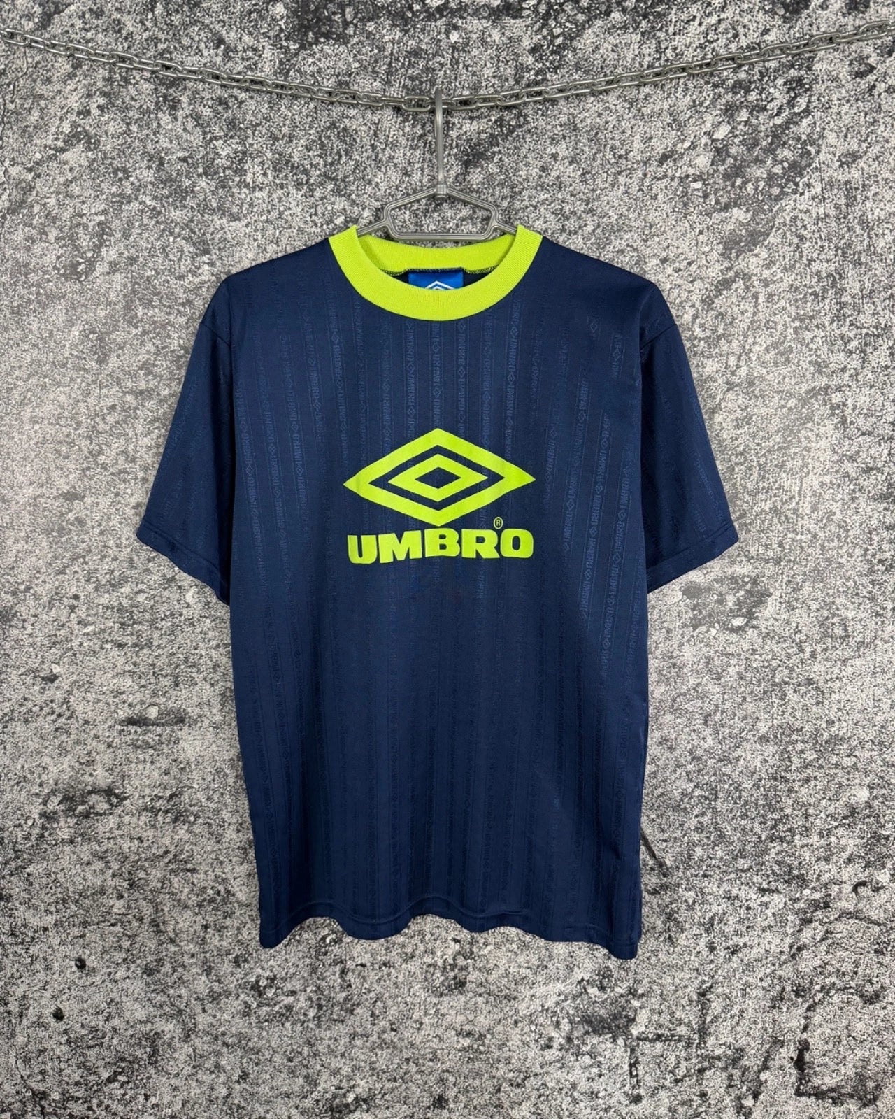 Men’s UMBRO Vintage Crew Monogram T-Shirt Made in England Soccer Size 97-102cm