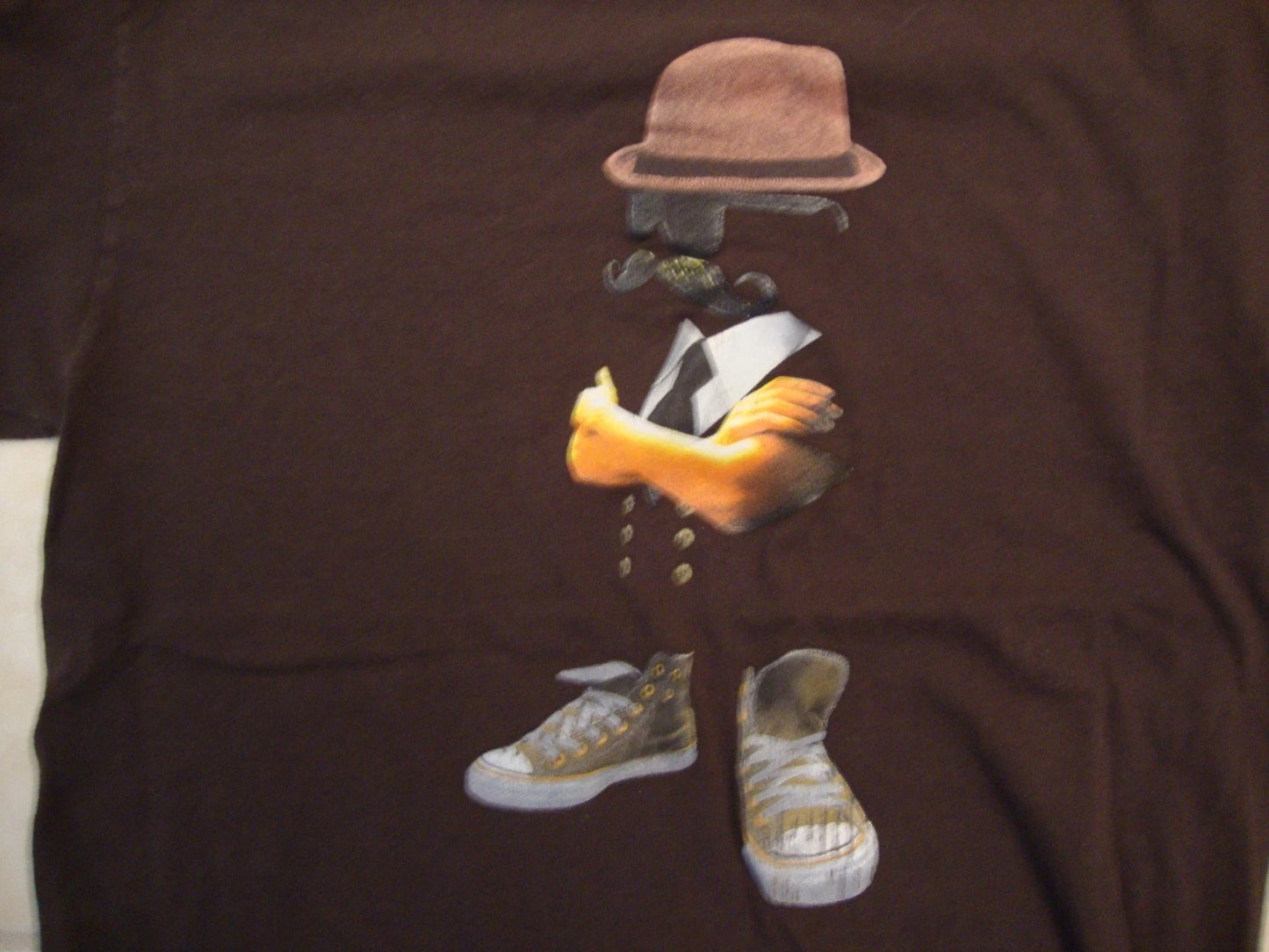 Modern Hipster Trademark Apparel Funny Brown Cotton T Shirt Size M