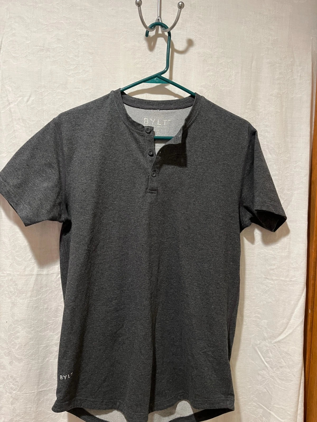 BYLT Drop Cut Henley Shirt mens small solid gray Lux Short sleeve Premium Basics