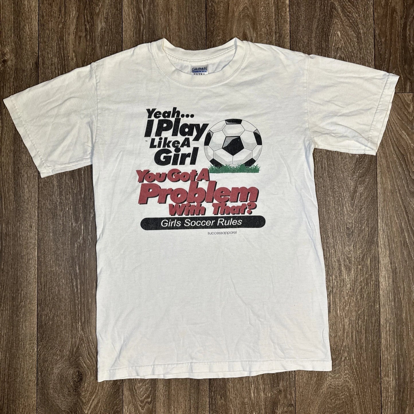 Vintage Y2K Soccer Yeah I Play Like A Girl White T-Shirt Small