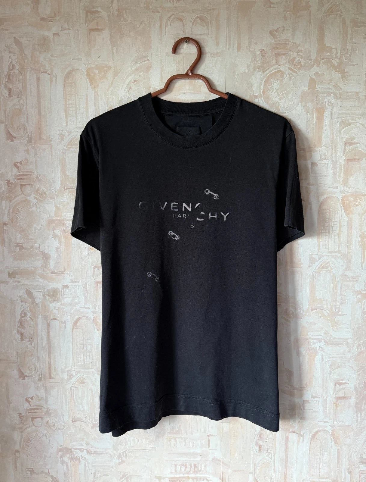 GIVENCHY Trompe Loeli T-Shirt Size S