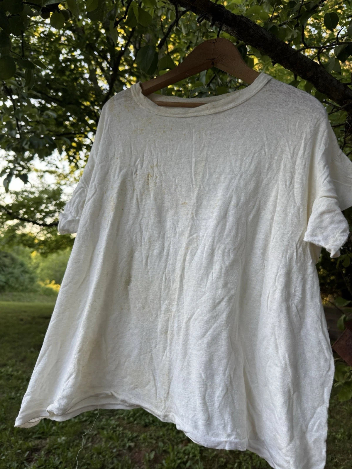 Vintage 70s Blank T-Shirt White Medium Single Stitch Thrashed Distressed Grunge