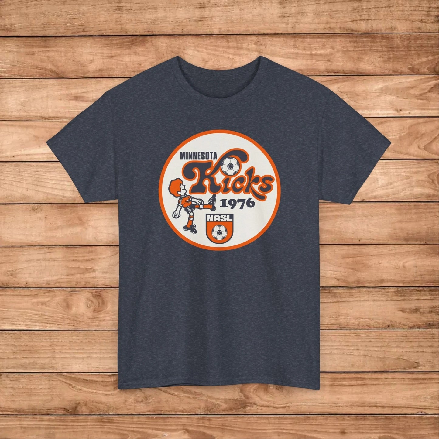 Minnesota Kicks 1976 Vintage NASL Soccer Premium Unisex T-Shirt