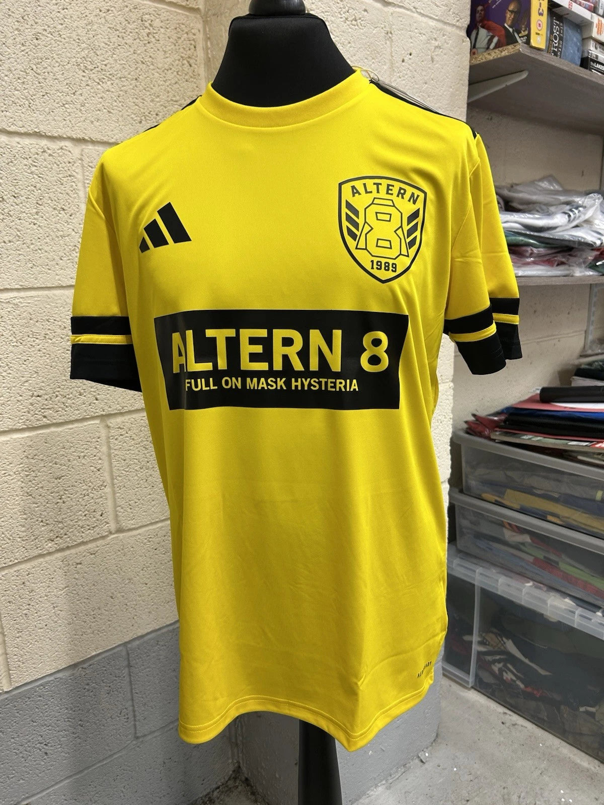 ALTERN-8 Football Shirt Adidas custom Size XL