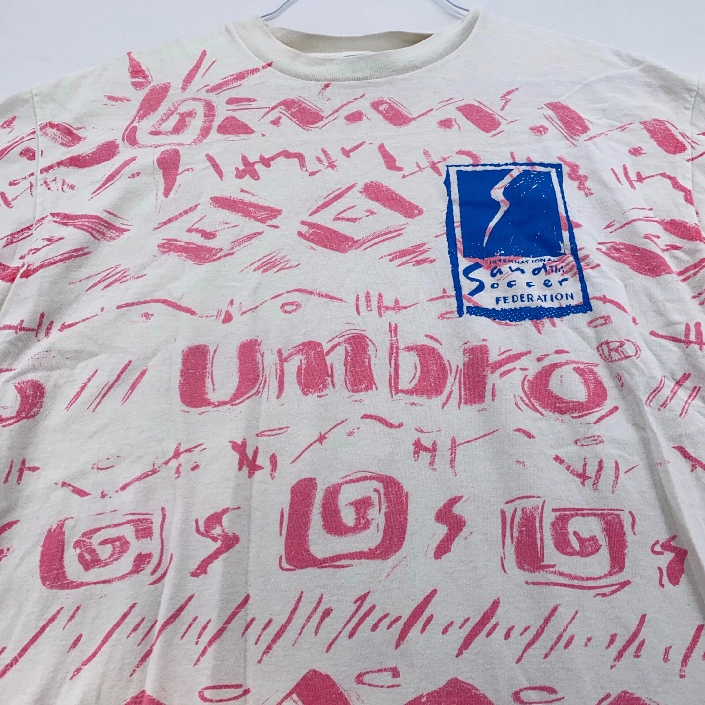 vtg 90s UMBRO INTERNATIONAL SAND SOCCER ALL OVER PRINT T-Shirt L beach surf