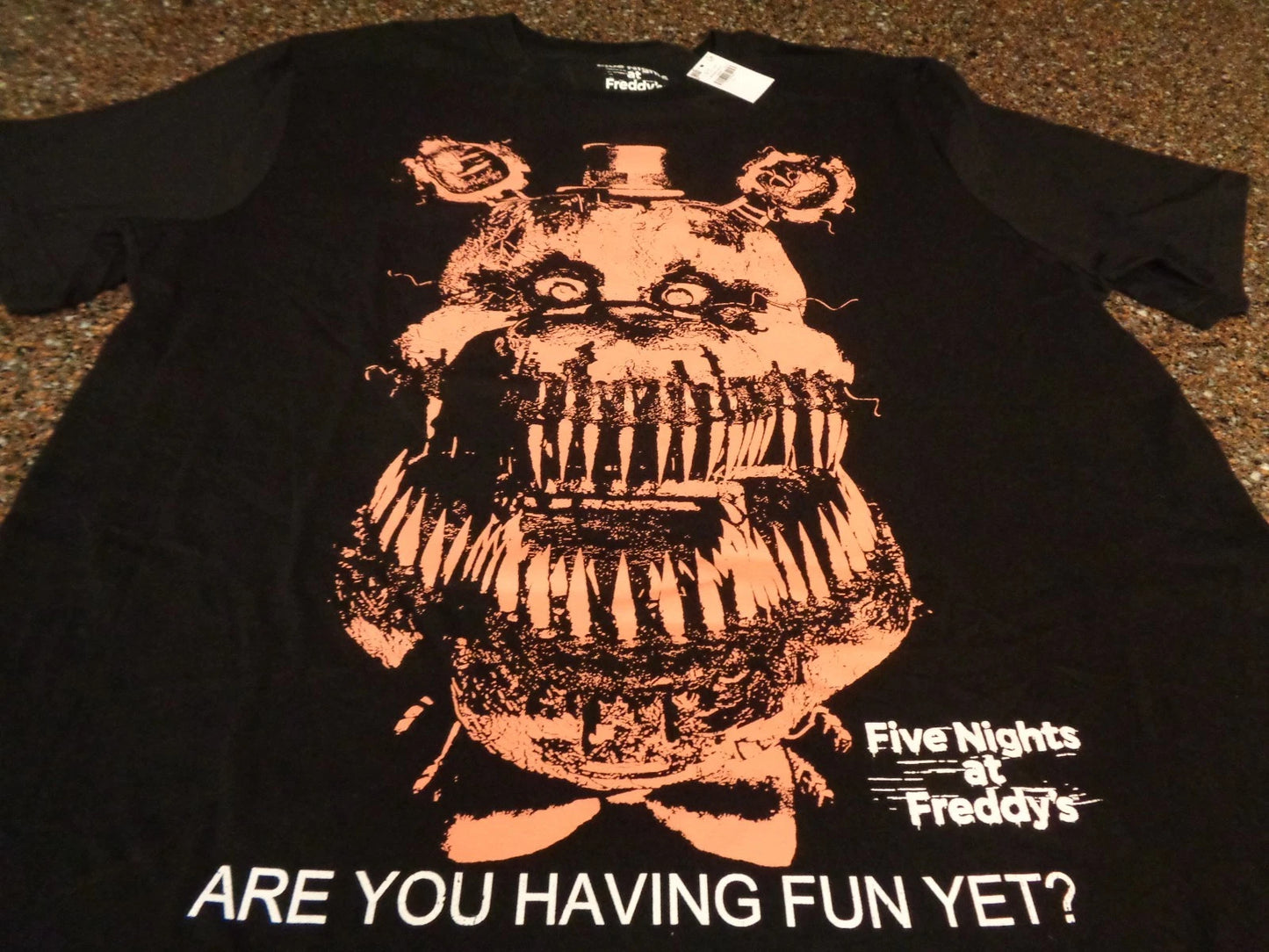 Five Nights at Freddy's Fazbear Large T-shirt Black Are You Having Fun Yet? NWT