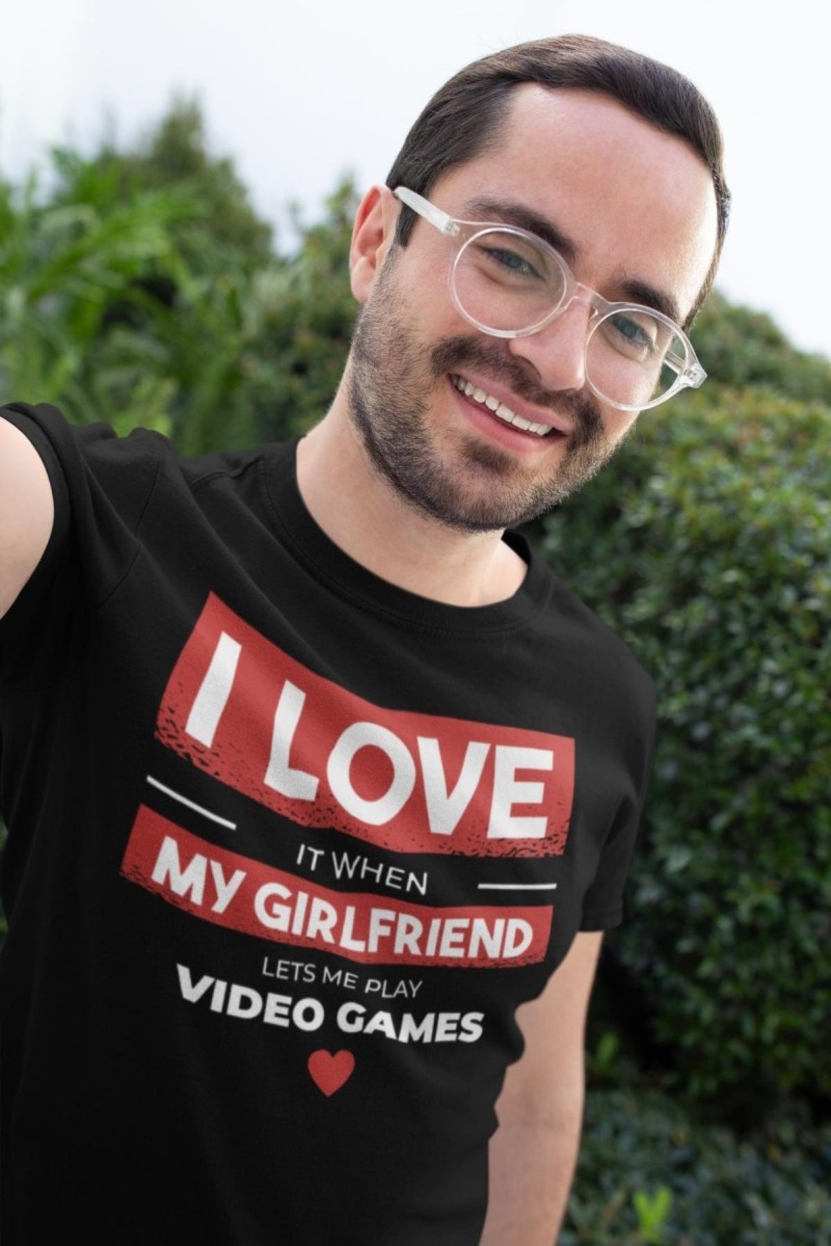 I Love When My Girlfriend Lets Me Play Video Games Funny Gamer T-shirt