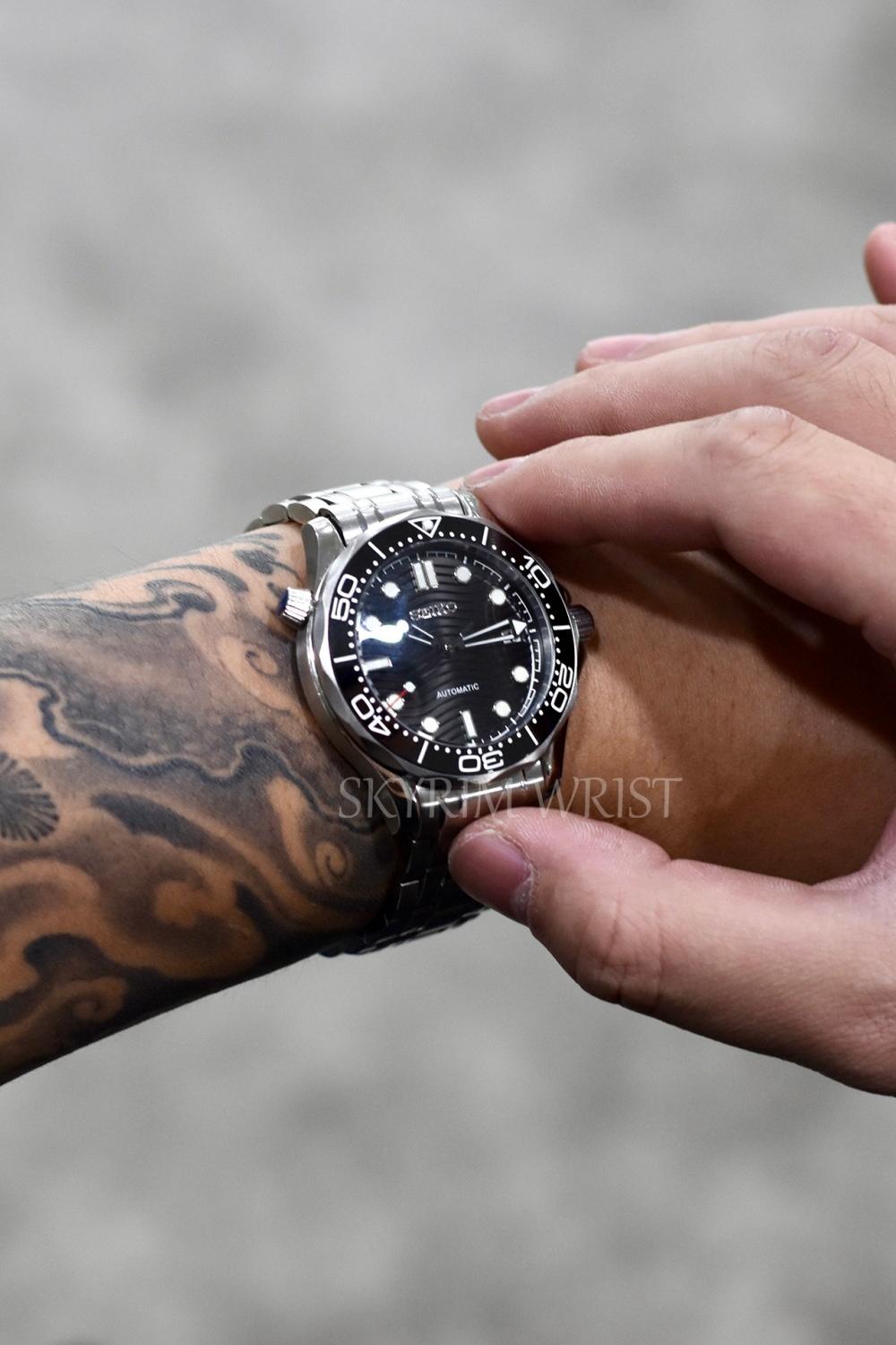 Mod Seamaster Silver Black