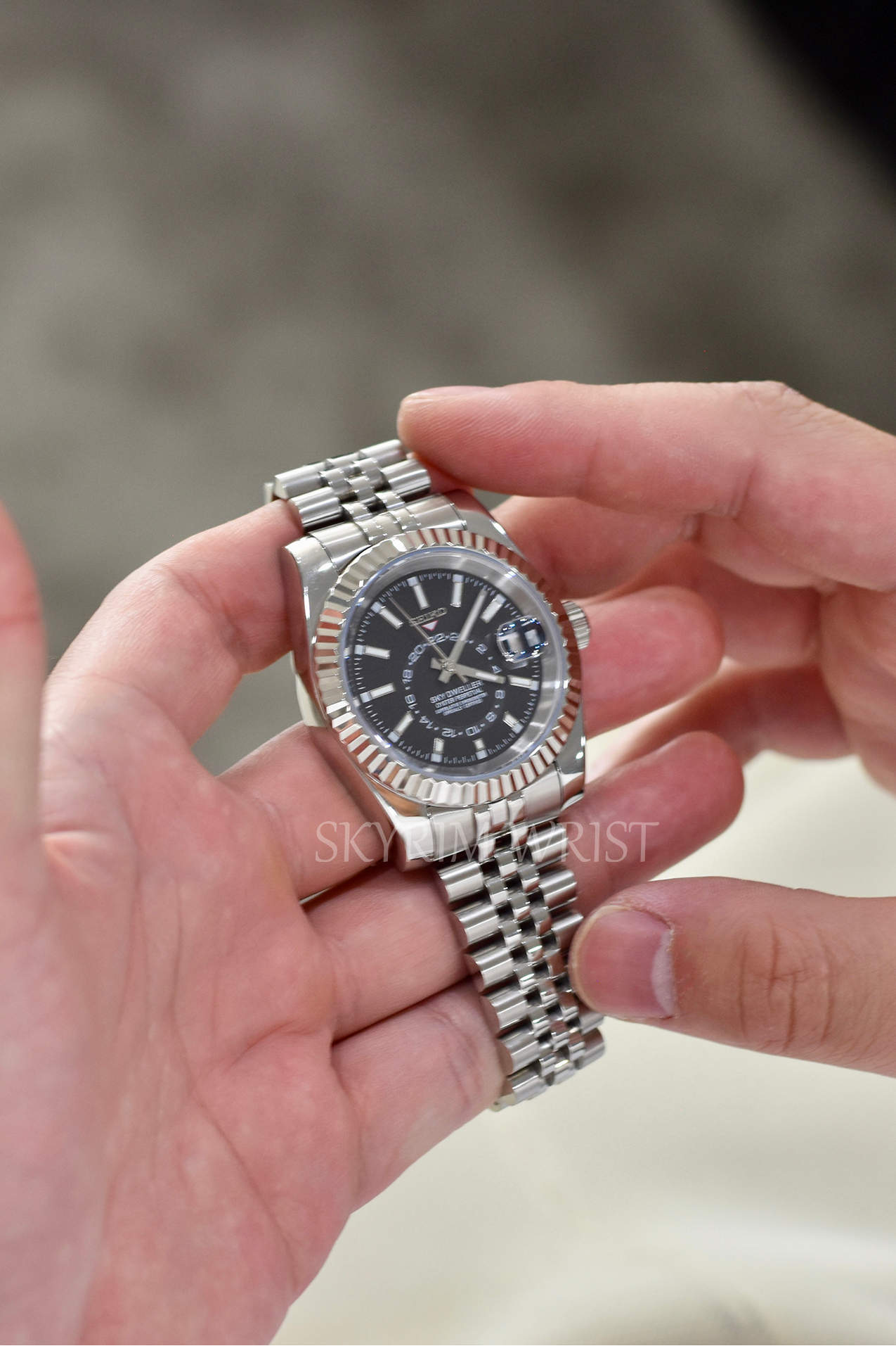 Mod Sky-Dweller Black