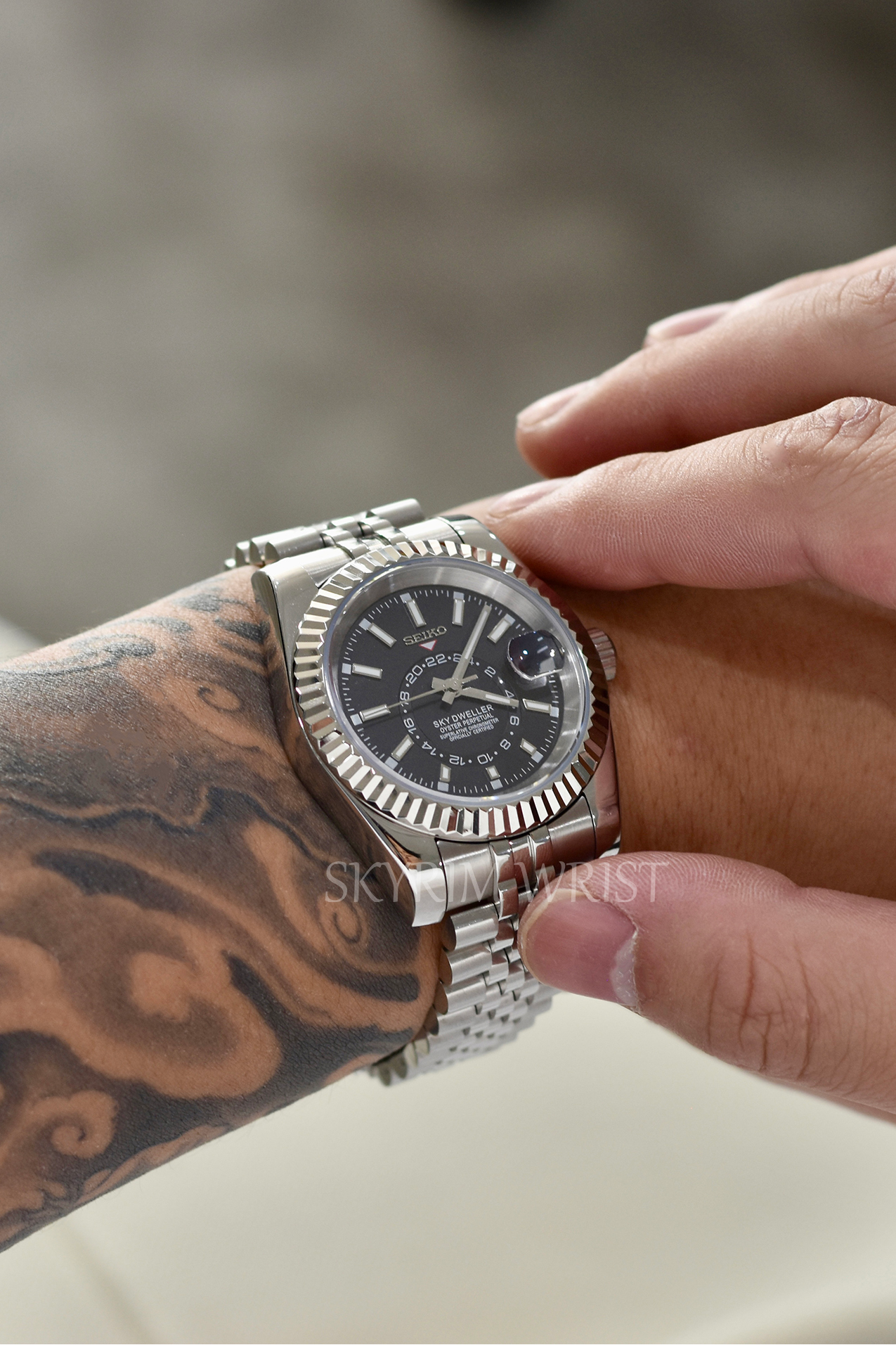 Mod Sky-Dweller Black