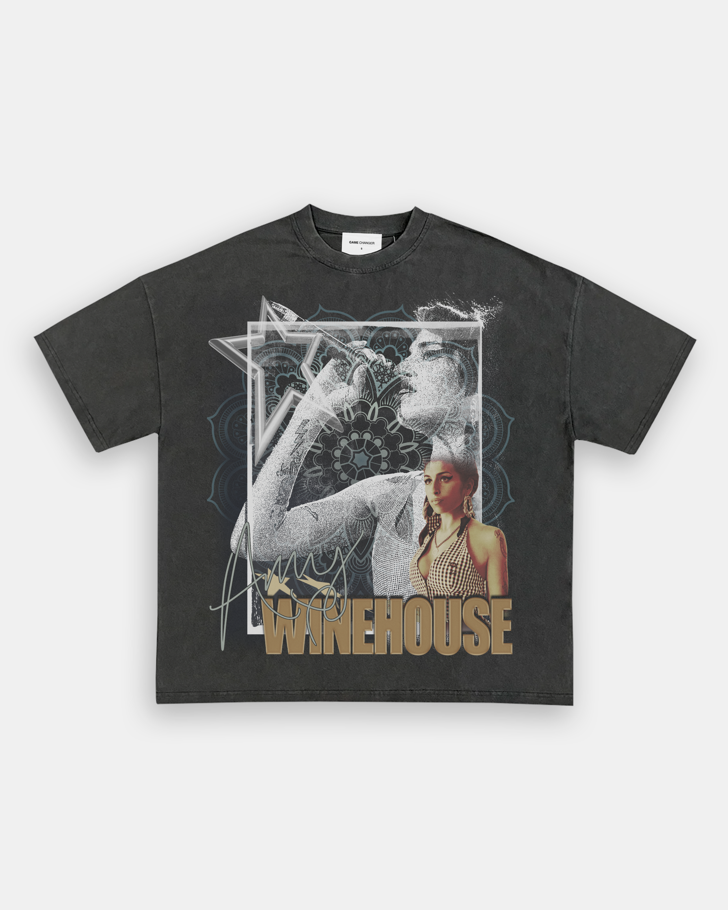 AMY WINEHOUSE 2 TEE - clothing by TeeHivey.com (Image 4)