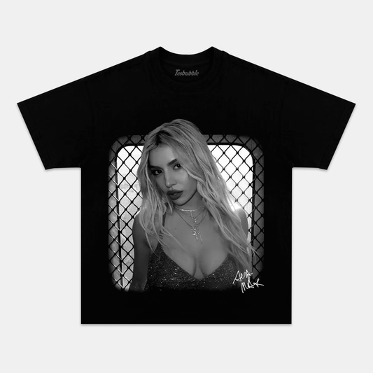 AVA MAX TEE Style001