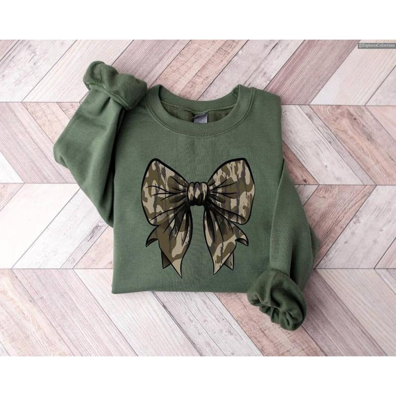 Camo Bow Coquette Sweater, Hoodie, Tee Shirt, Duck Hunting Old School Camo Shirt, Fall Women's Camouflage Bow Outfit , Global Trending Outfits