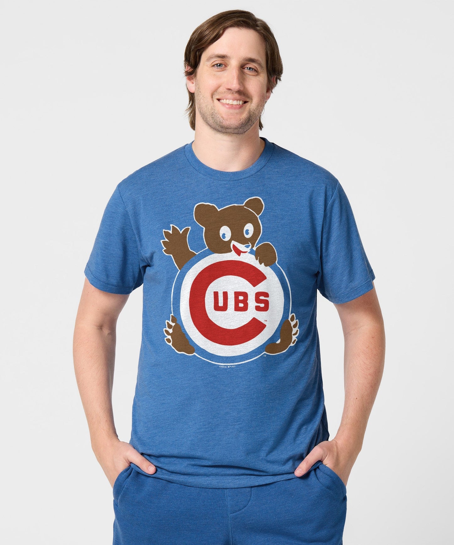 Chicago Cubs Retro Waving Bear