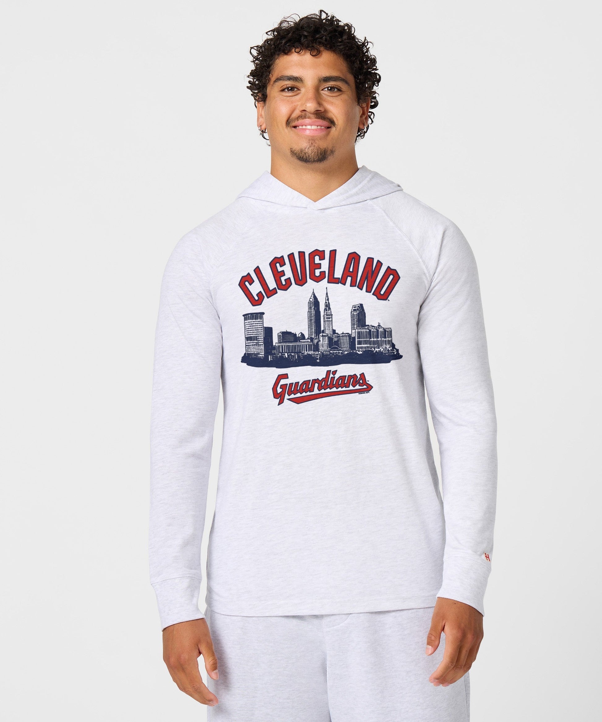 Cleveland Guardians Skyline Lightweight Hoodie