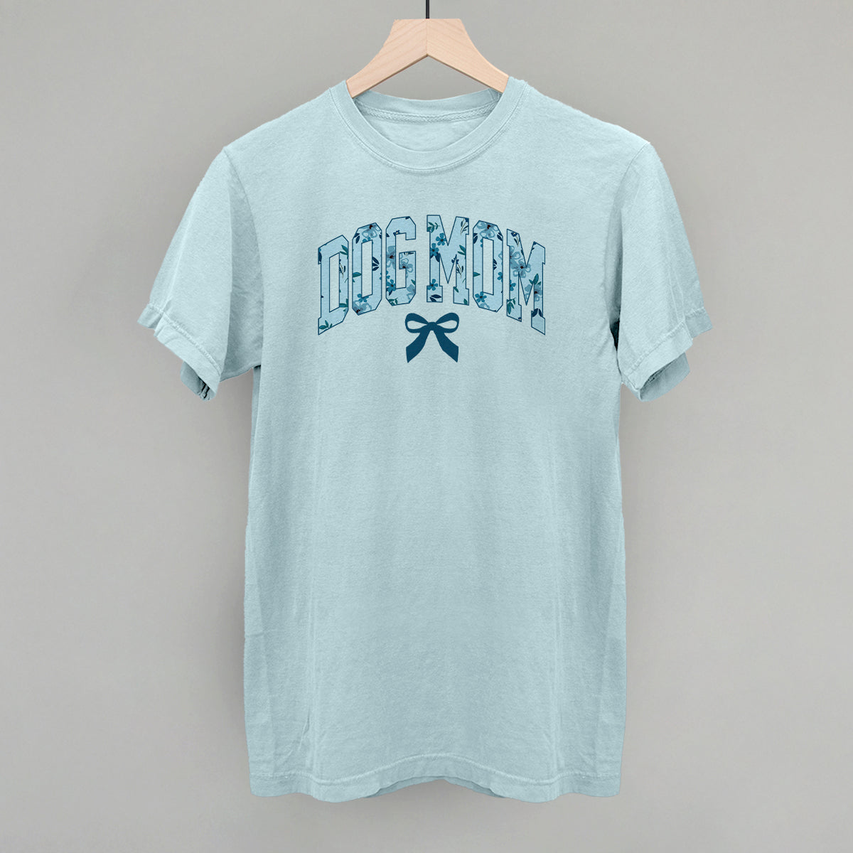 Dog Mom Arch (Floral + Bow)