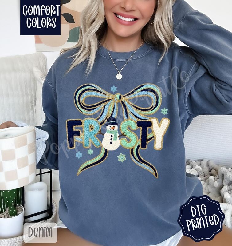 Coquette Frosty Comfort Colors Sweatshirt, Trendy Women's Christmas Crewneck