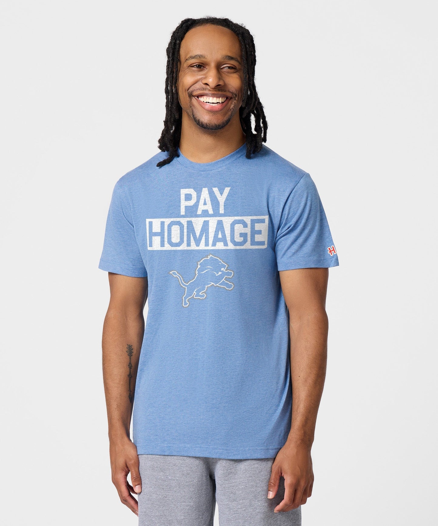 Detroit Lions Pay Homage
