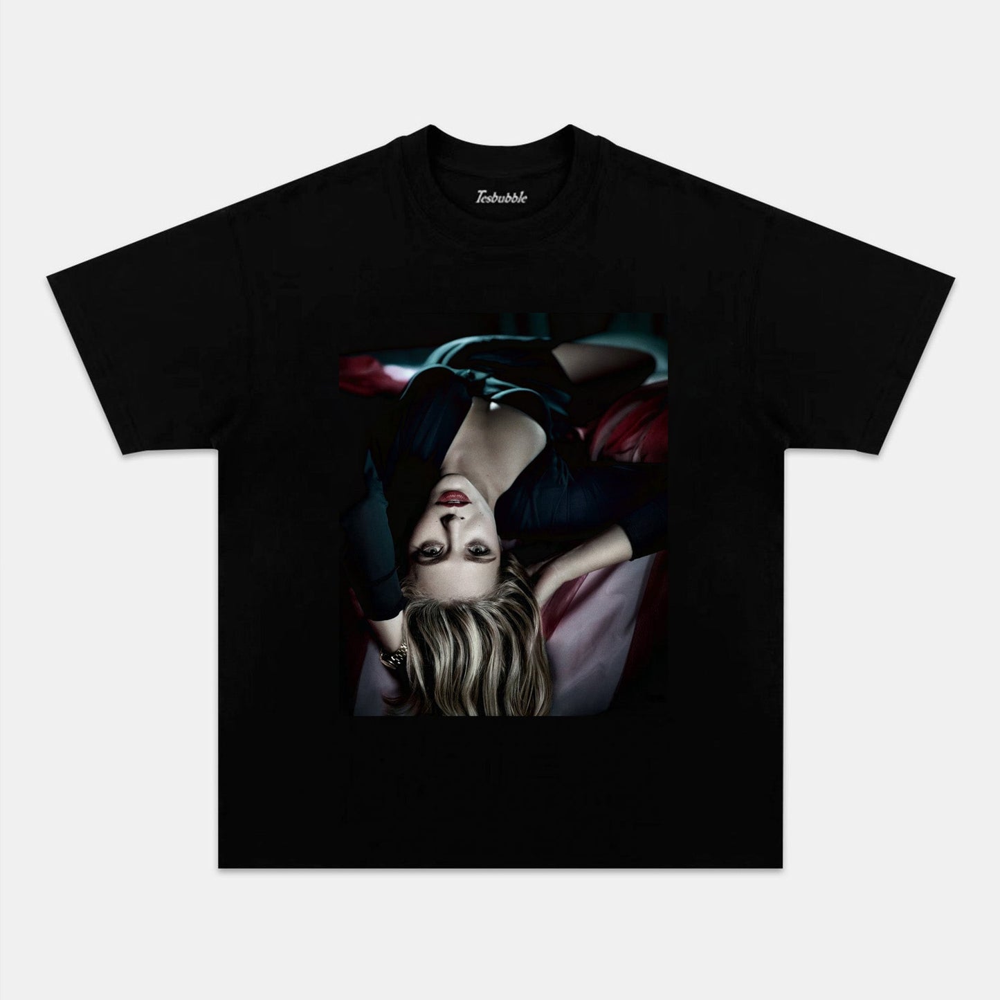 ELIZABETH OLSEN TEE