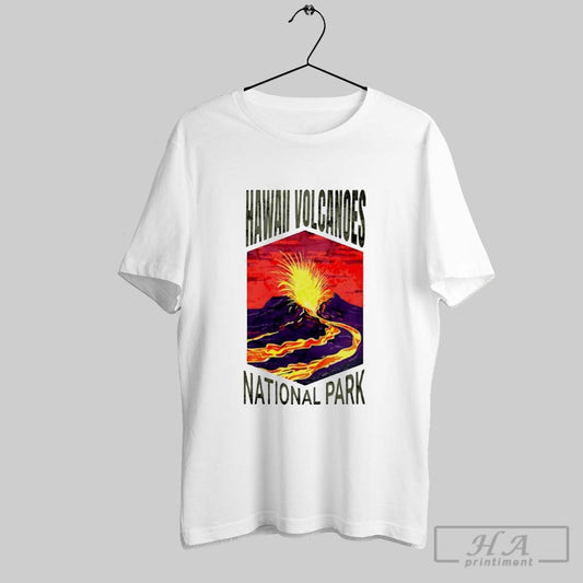 Hawaii Volcanoes National Park Retro - clothing by TeeHivey.com