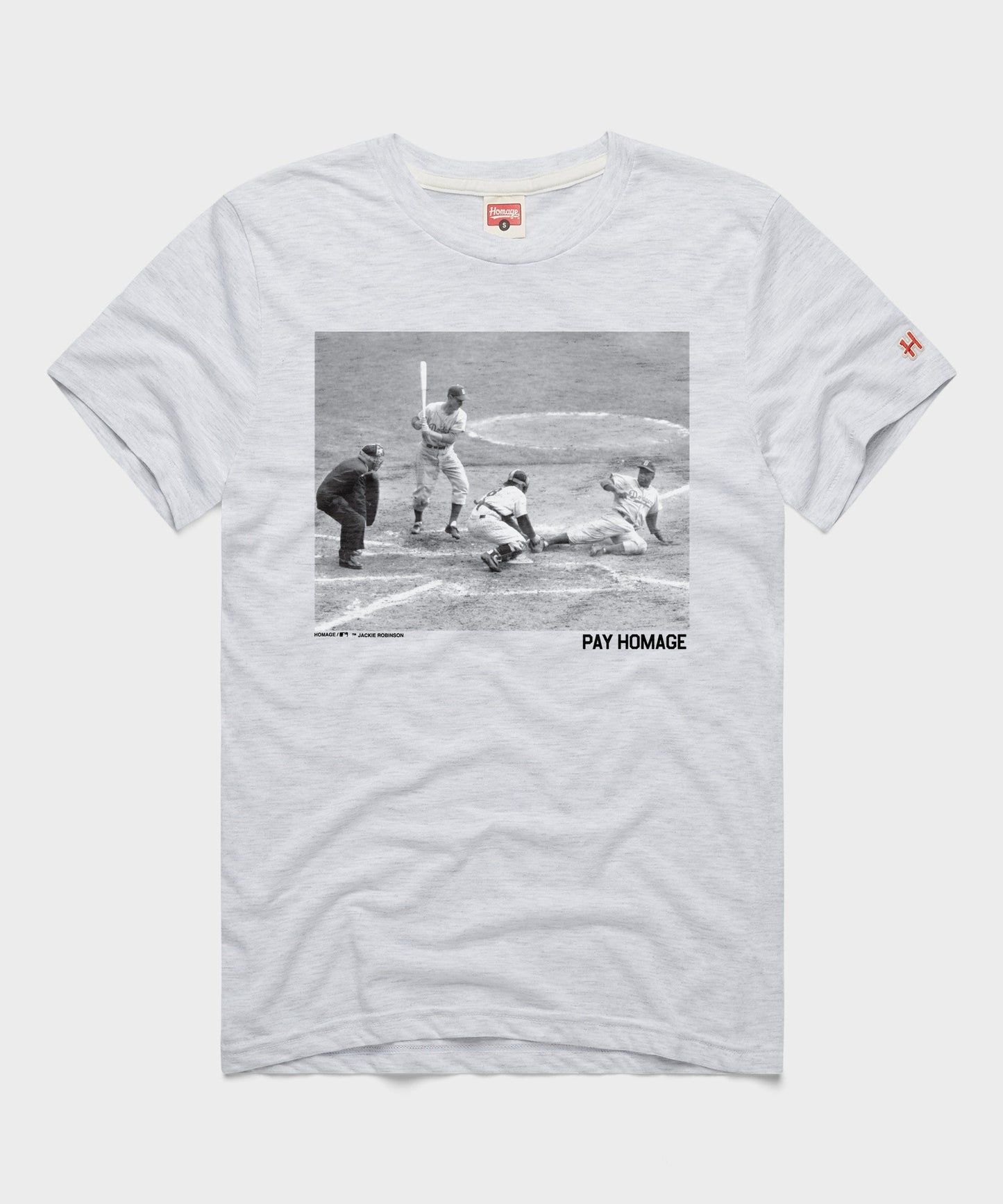 Jackie Robinson Pay Homage