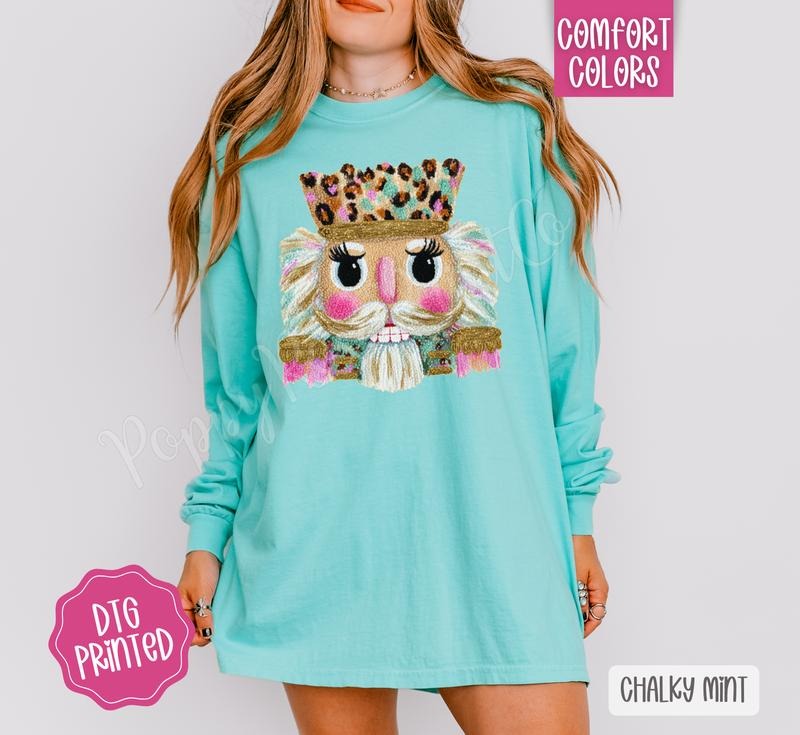 Knit Nutcracker Comfort Colors Long Sleeve T-Shirt, Cute Women's Christmas Tee