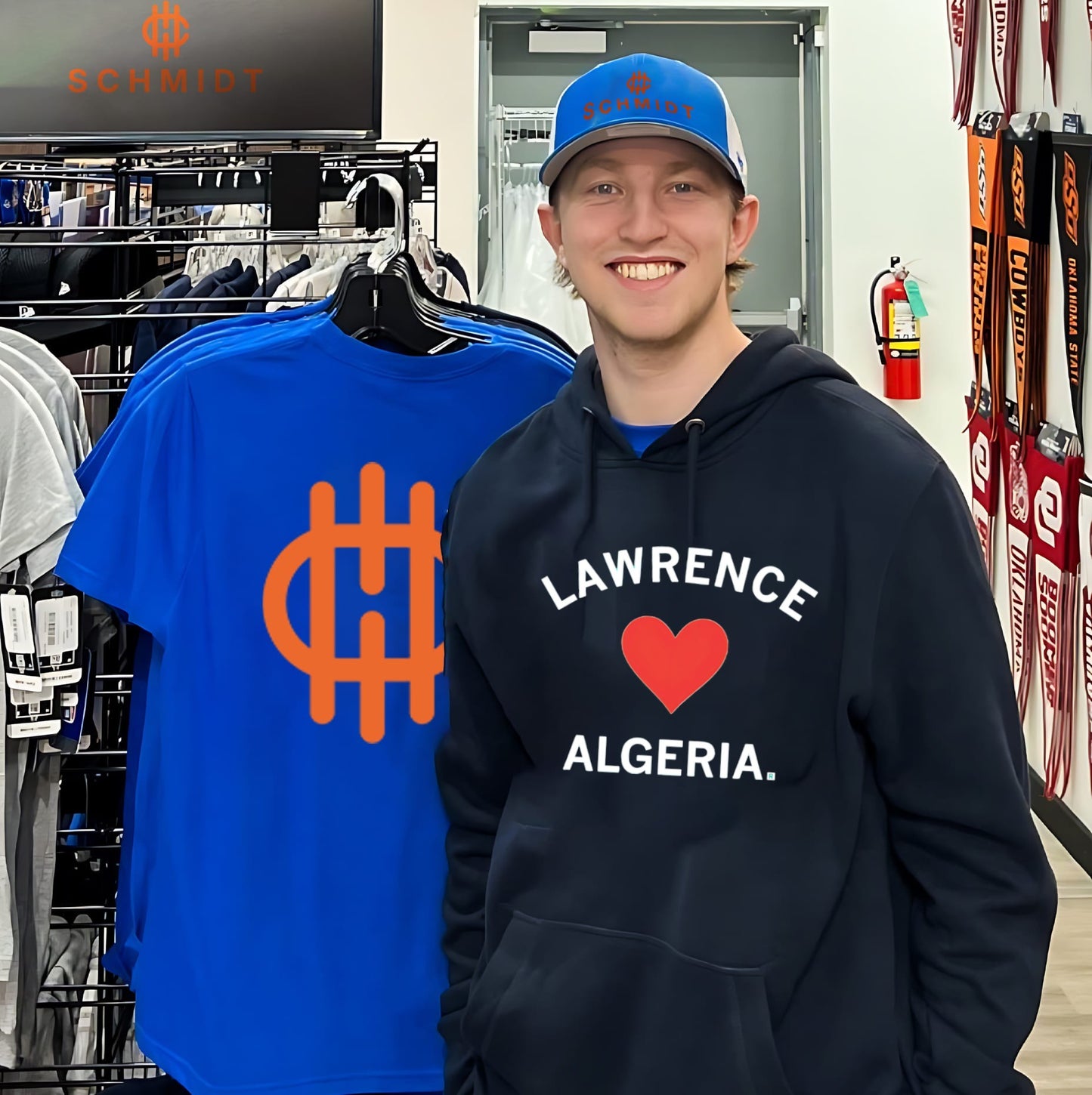 Lawrence Kansas Loves Algeria Heart City Pride shirt